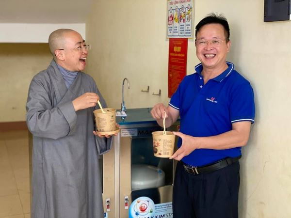 cau-chuyen-su-menh-cua-makxim-group-trong-suot-15-nam-hinh-thanh-va-phat-trien